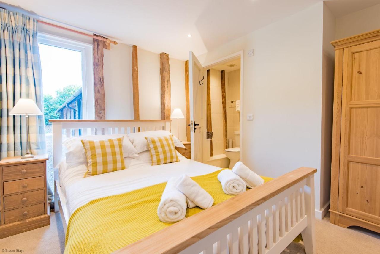 Great Higham Barn Complex By Bloom Canterbury