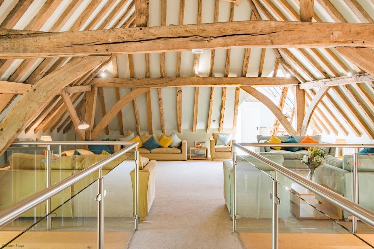 Great Higham Barn Complex By Bloom Holiday home *